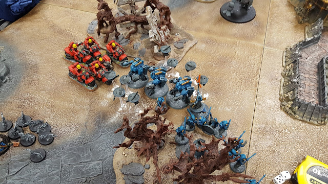Be glad you have some really big guns. fate of konor battle report space marine blood angels tau t'au tyranid ultramarines dark angels imperial guard redemptor dreadnought thousand sons magnus the red astramis
