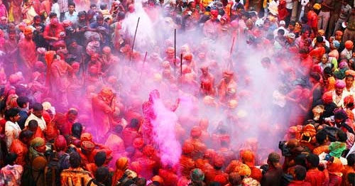Lathmar Holi 2025 Date – Holi Festival In Barsana - Stick Fight by Men ...
