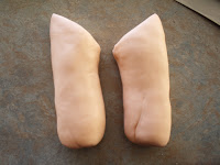 cómo hacer que las piernas del bebé lindo fondant