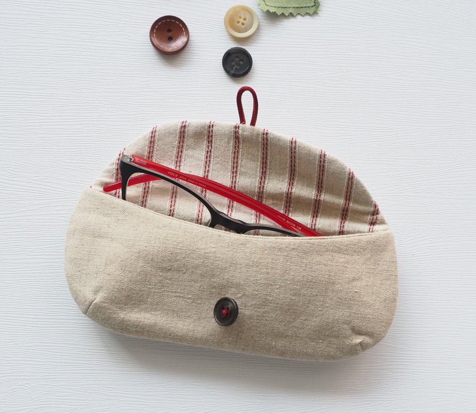 Eyeglass Case Tutorial