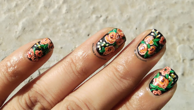 FLOWER NAILART