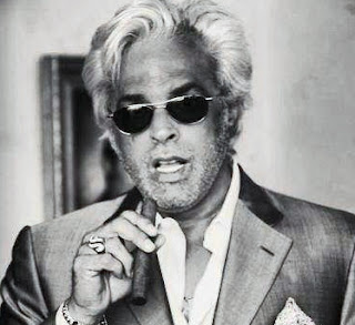 Johnny Fratto died peacefully among his loved ones.
