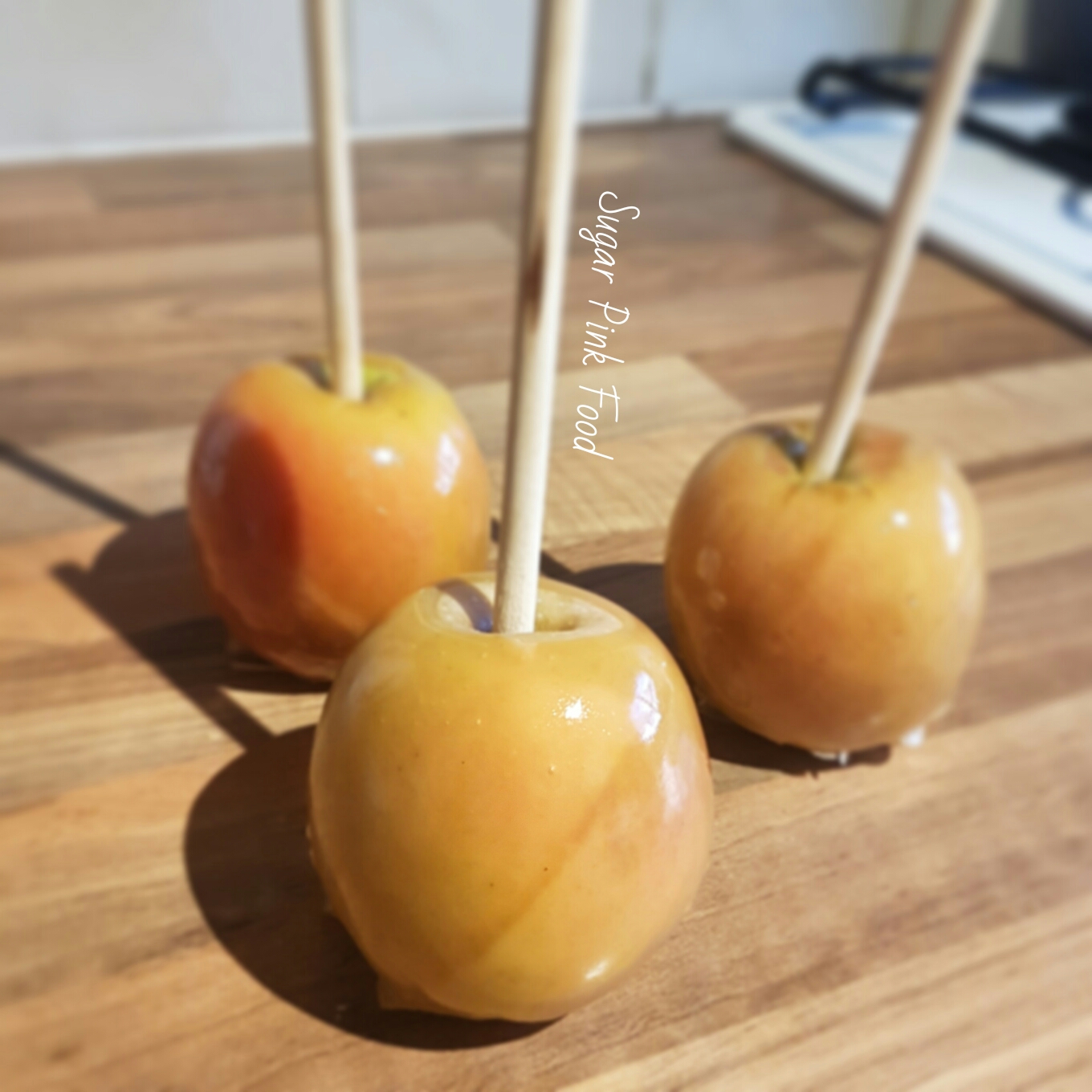 Pink Toffe Apples & 5 Syn Pink Lady Apple Pops Sugar Pink Food