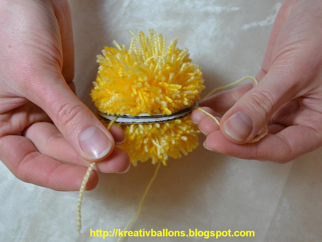 Osterküken aus Pompons
