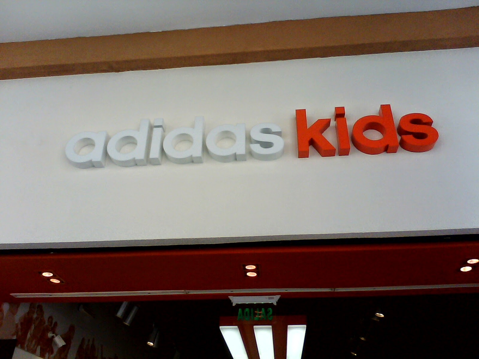 A la meditación alivio silencio El blog de Ventana Informativa: ADIDAS INAUGURA SU PRIMERA TIENDA DEDICADA EXCLUSIVAMENTE PARA NIÑOS EN NUESTRA CIUDAD A la meditación alivio silencio El blog de Ventana Informativa: ADIDAS INAUGURA SU PRIMERA TIENDA DEDICADA EXCLUSIVAMENTE PARA NIÑOS EN NUESTRA CIUDAD