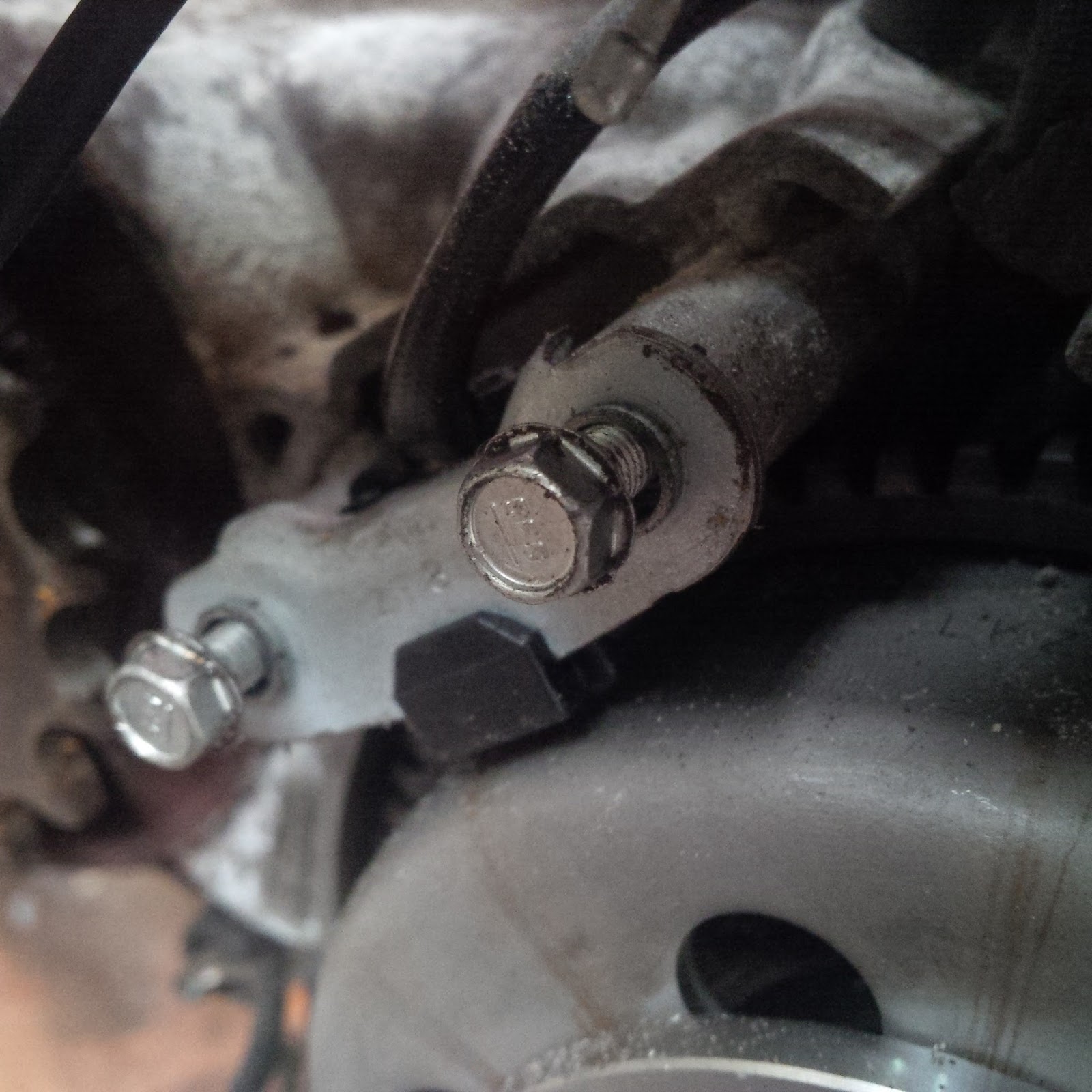 APRILIA RS 125 Aprilia RS 125 How to remove or replace the Ignition