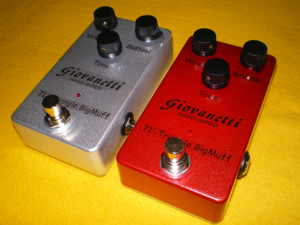 HandWired Blog 71' Triangle Big Muff clone compact