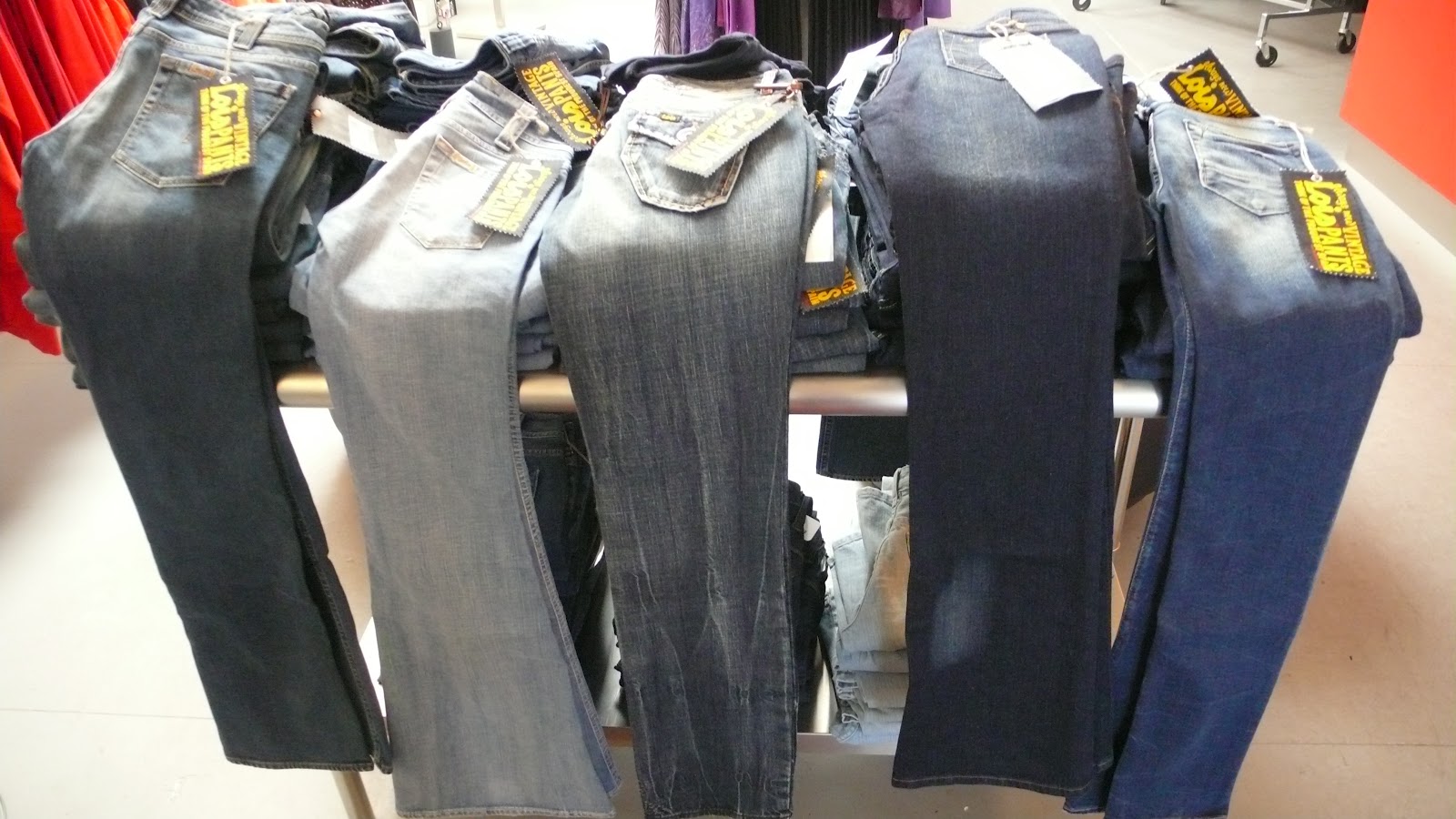 CANTO BARCELONA: Spring Lois Jeans