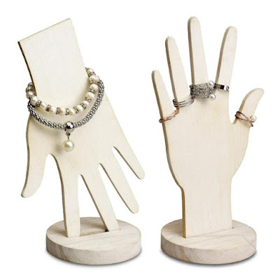 Hand displays can showcase rings, bracelets, and necklaces | NileCorp.com