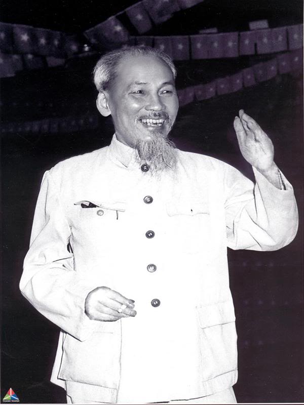 NHỮNG HÌNH ẢNH BÁC HỒ KÍNH YÊU - Công ty nội thất