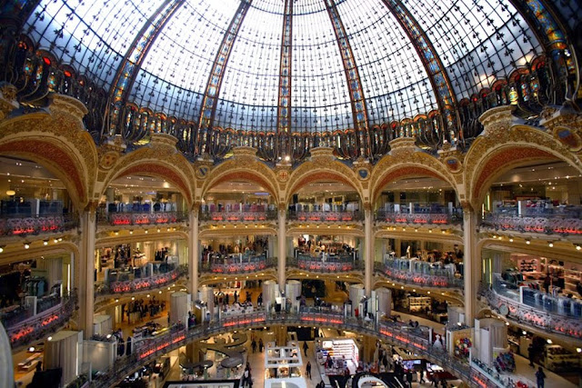 Galeries Lafayette em Paris Galeries Lafayette em Paris