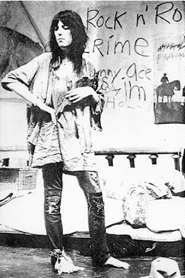 O World invisible: HAPPY BIRTHDAY PATTI SMITH