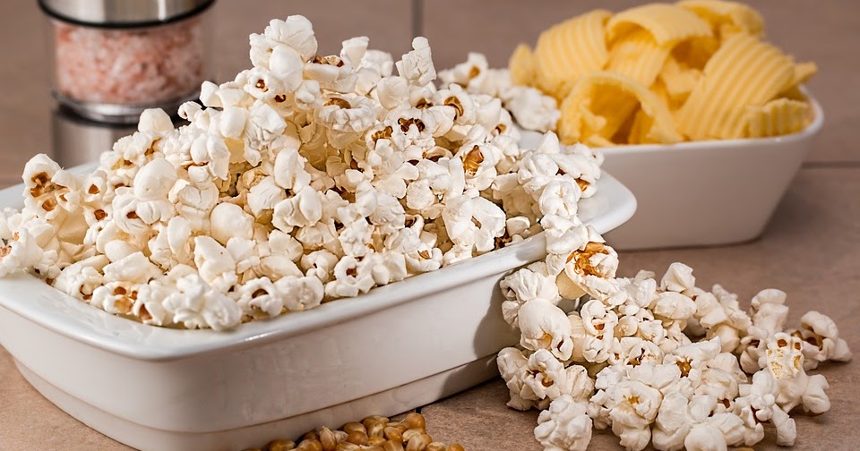 is popcorn a healthy snack to eat