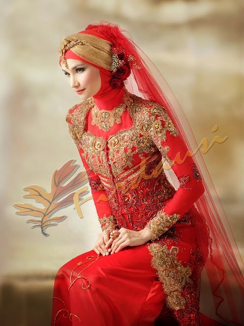 kebaya muslim pengantin mewah  paduan warna maroon gold
