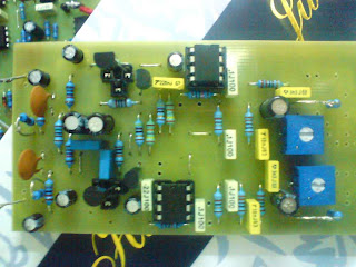 PLL FM STEREO: LIMITER / COMPRESSOR