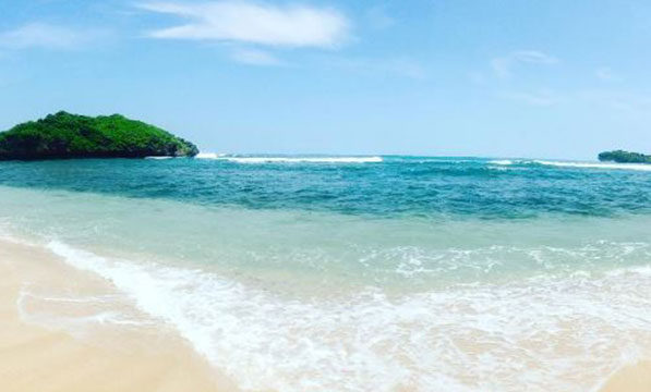 Pantai Sadranan Pantai Sadranan