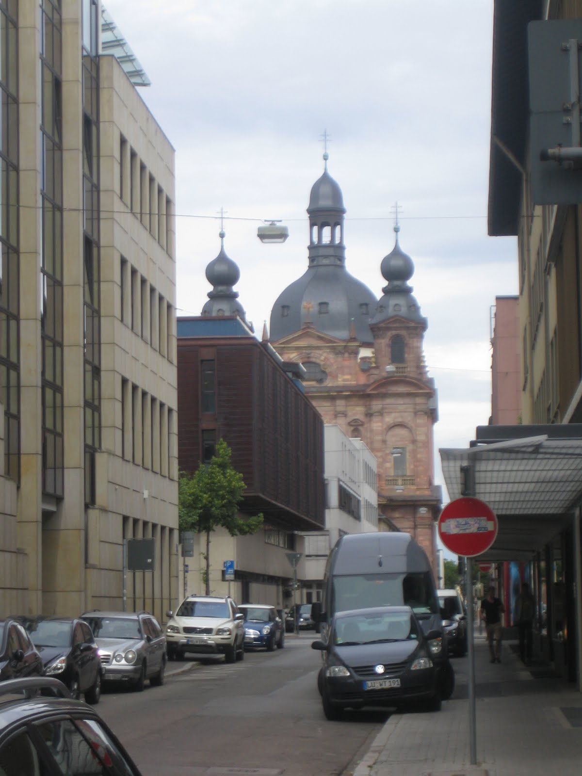 Desert Woman On the Road Living in Mannheim, Germany
