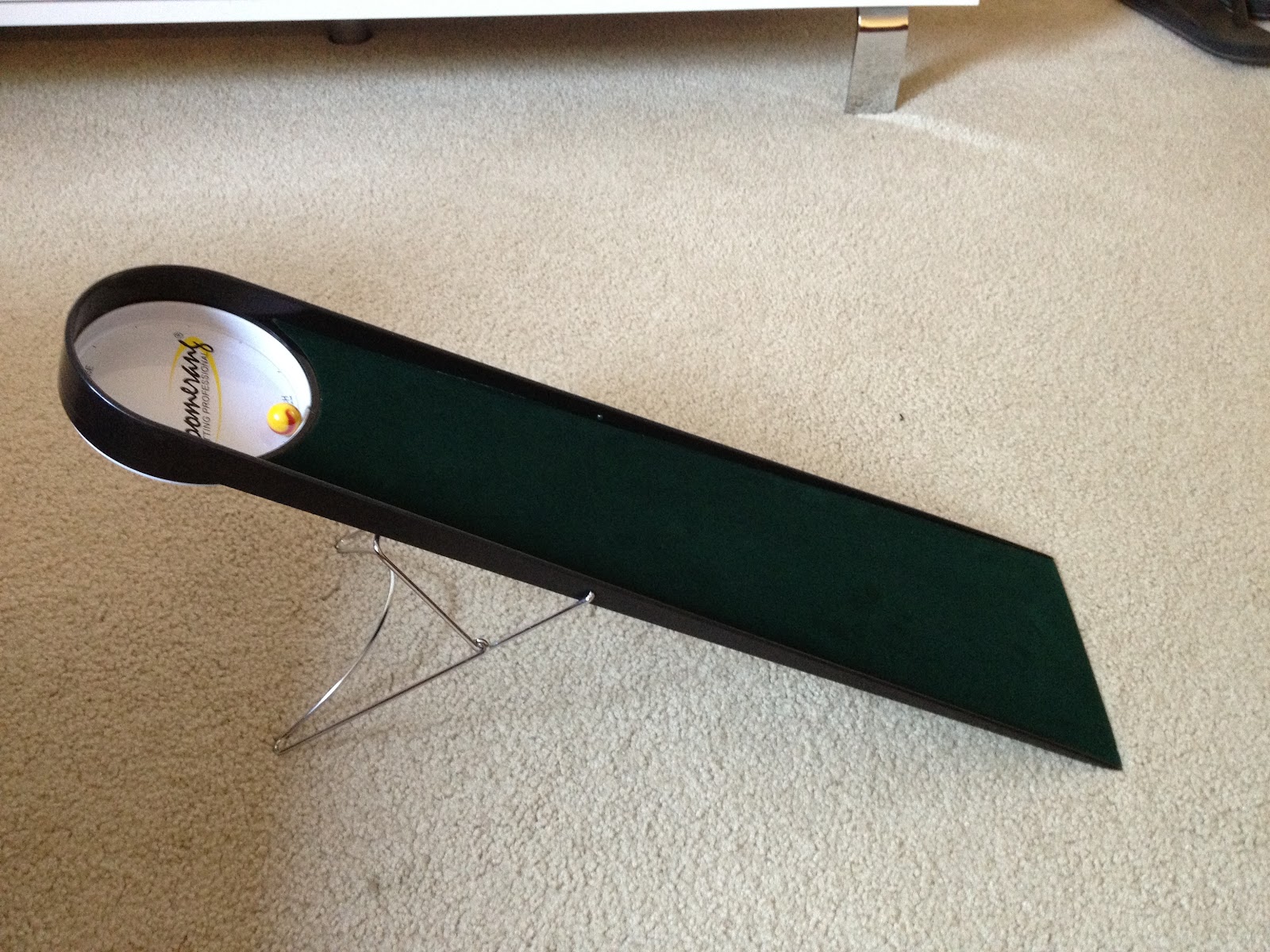 Home putting greens & mats review guide Boomgolf Boomerang Putting