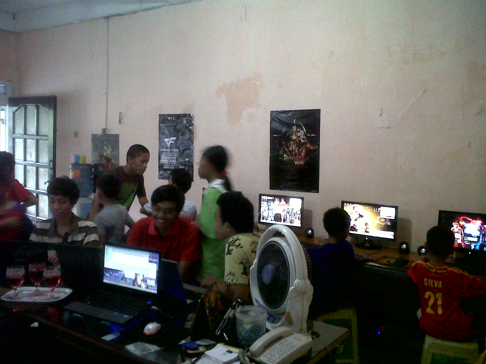 Belajar Bisnis Game Online di Warnet: Dari Nol Hingga Untung Berlipat