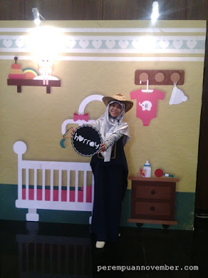 photo booth pragnancy