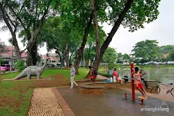taman situ lembang jakarta pusat