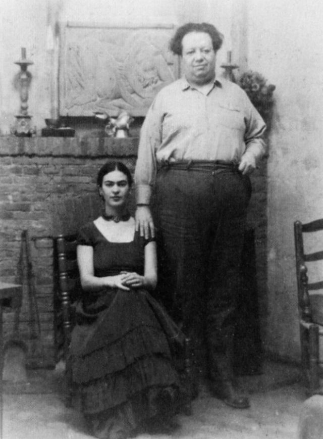 40 of the Sweetest Candid Photographs of Frida Kahlo and Diego Rivera ...