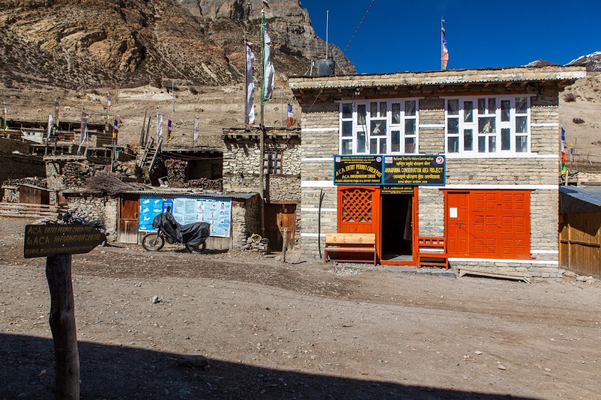 200км по красно-белым черточкам.. Around Annapurna. март-апрель 2017