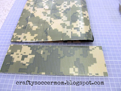 Crafty Soccer Mom: Duct Tape Zipper Pouch Tutorial