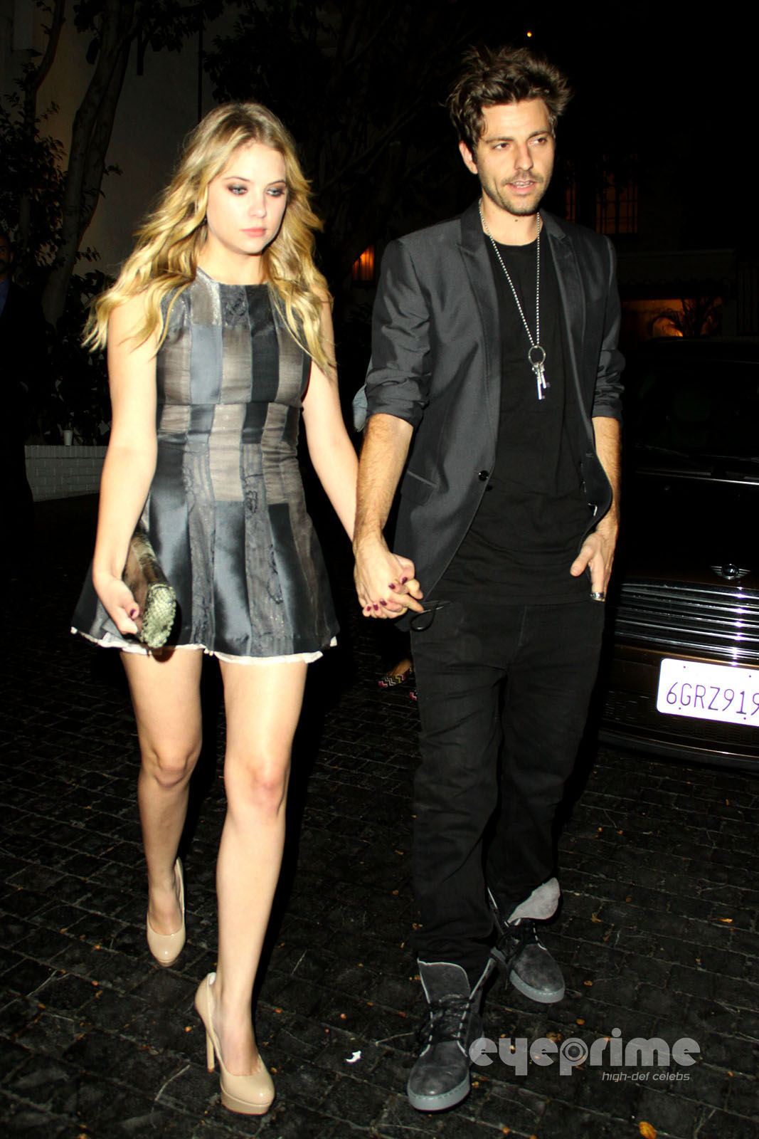 Ashley Benson's new Boyfriend 2011 My 24News and Entertainment