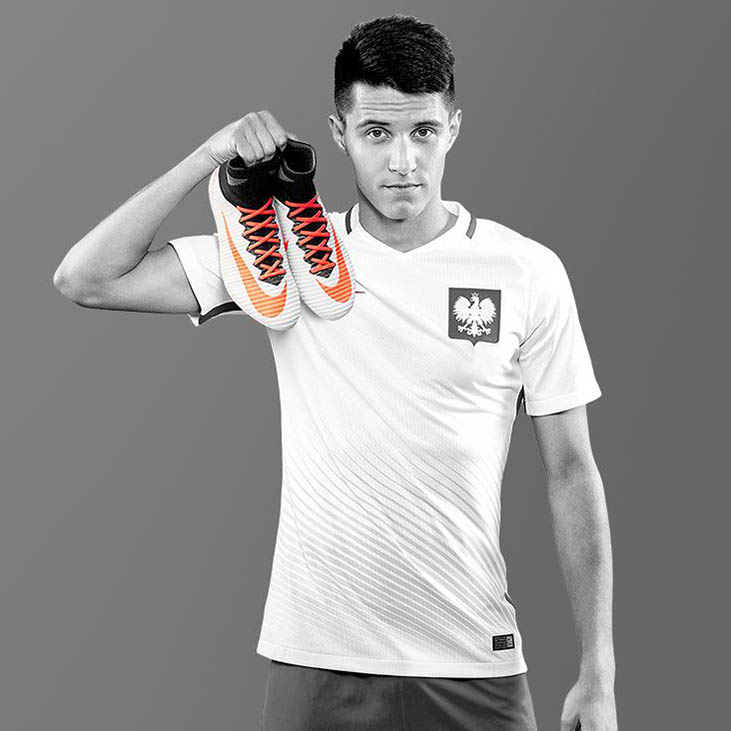 garrapata Monasterio Dime Nike iD x Poland Football Boots Pack Released - Footy Headlines