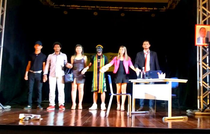 Projeto de extensão da Uemasul oferta curso livre de teatro