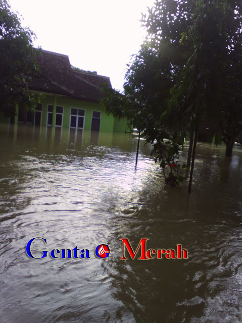 Korban Banjir Bandang di Lamteng Terus Bertambah, Satu Keluarga Meninggal