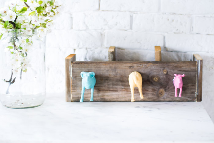 Estantería con compartimentos diy