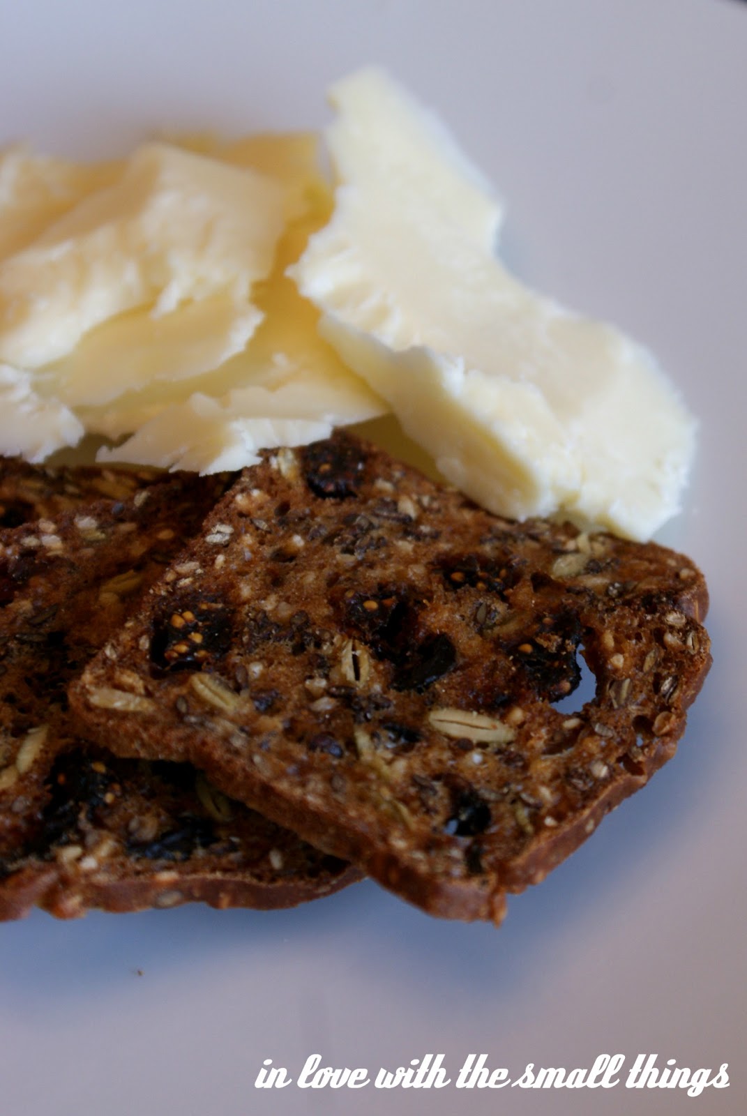 in love with the small things shanna's eats fig and olive crackers