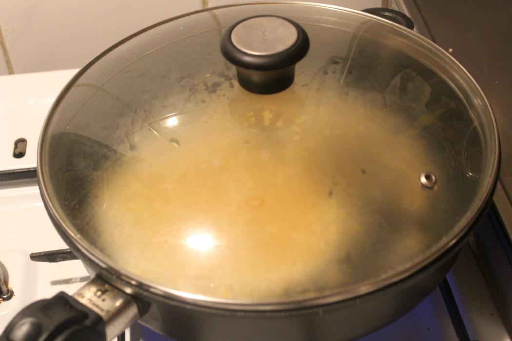 Popcorn gesalzen in der Pfanne gemacht glatzkoch.de