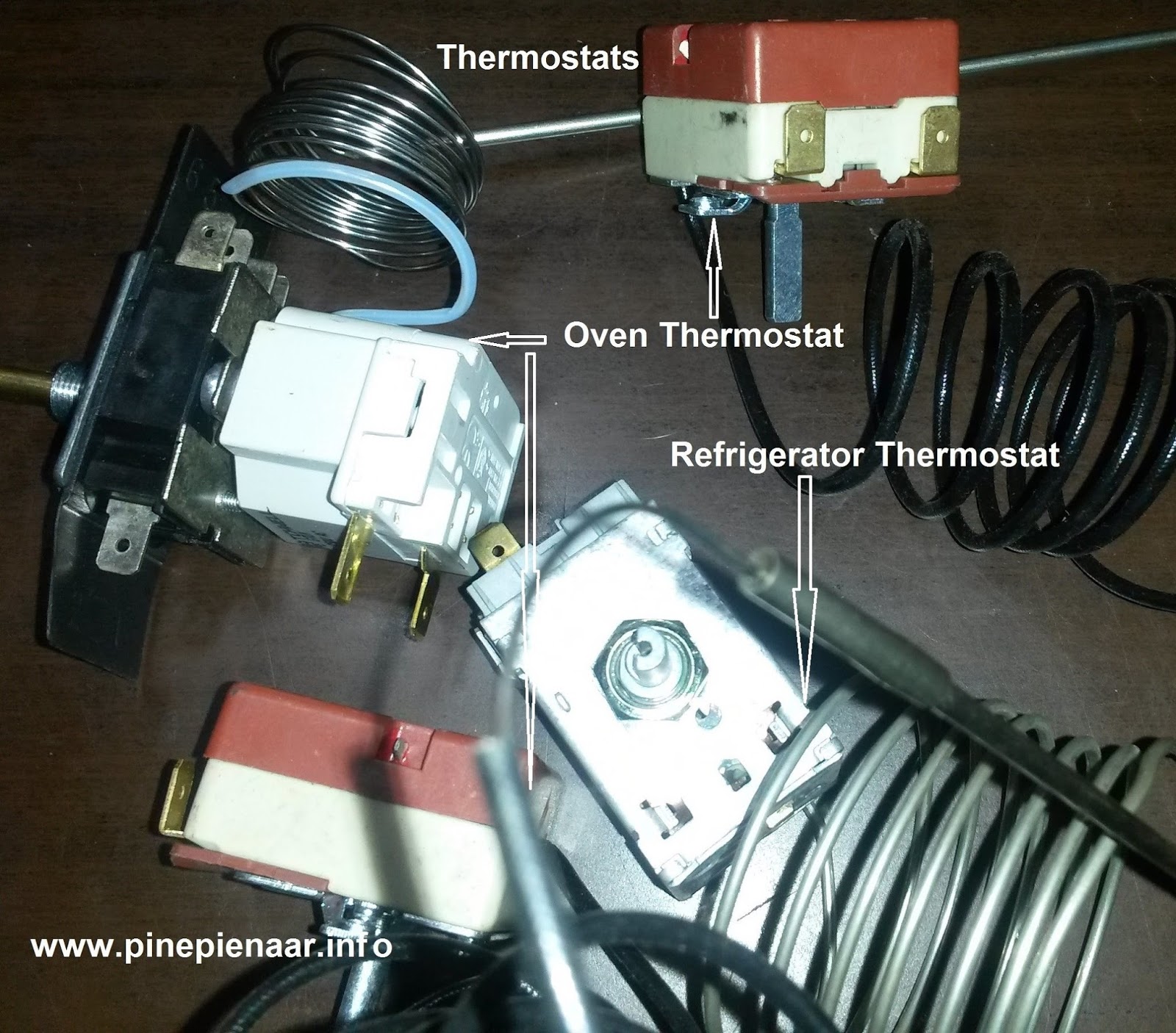 What is a Refrigerator Thermostat? (with pictures)