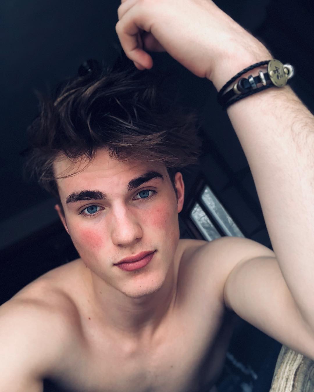 Beauty and Body of Male : Zach Cox (@zachhcox) on Instagram 