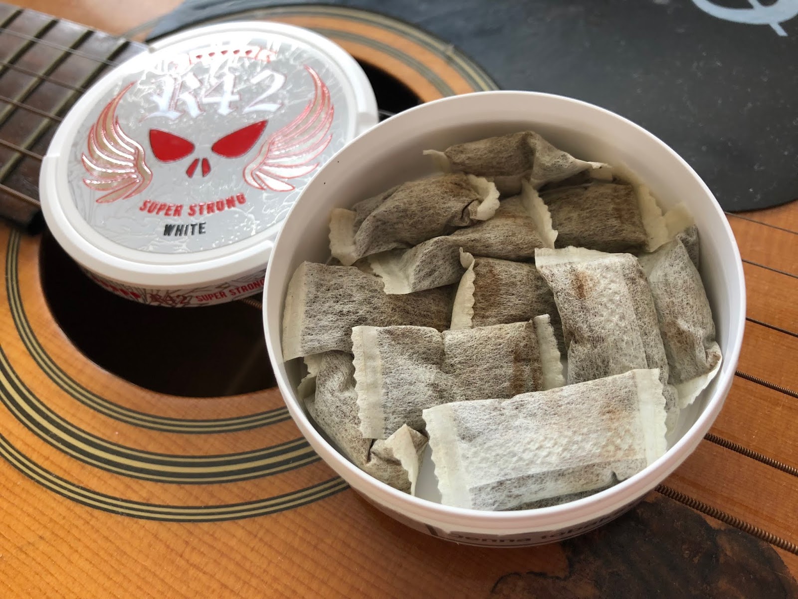 R42 (Super Strong) White - Review. 16 June 2018,.