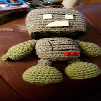 PATRON ROBOT AMIGURUMI 27733