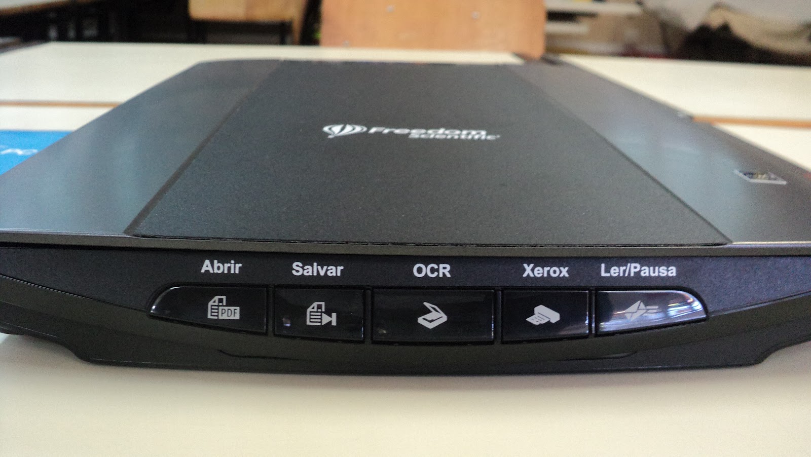Sidnei Lima: SARA: um scanner para cegos.
