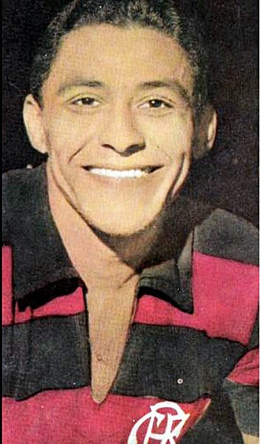 MEMÓRIAS DO FUTEBOL DEQUINHA, O PRIMEIRO SERGIPANO A VESTIR A CAMISA