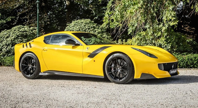 フェラーリF12tdf 中古