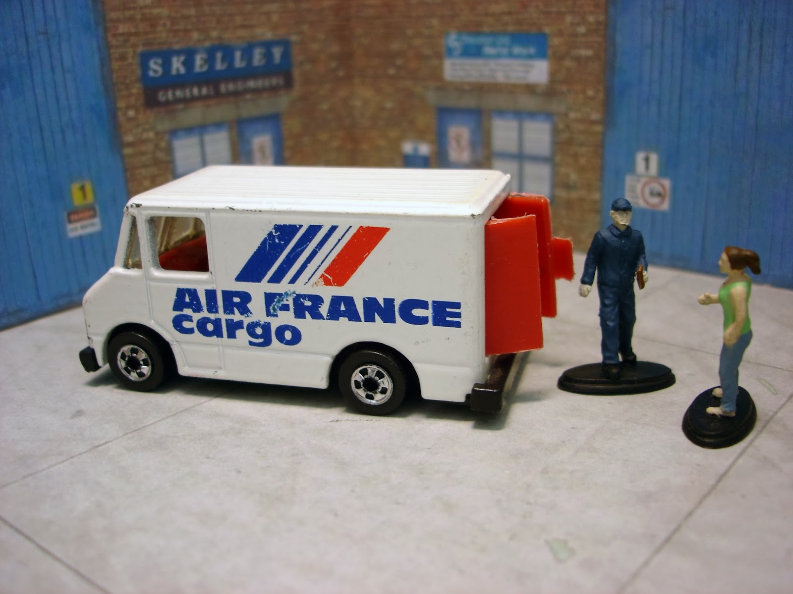 Matchbox Memories Matchboxon kívüliek Hot Wheels Air France Cargo