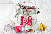 Anleitung Glückskekse basteln; Bastelanleitung Glückskekse; Stampinup Anleitung; Stampinup Kreisframelits; Silvestergeschenke basteln; Stampinup bestellen; Stampinup Katalog 2016; Stempel-Biene Anleitung Glückskekse basteln; Bastelanleitung Glückskekse; Stampinup Anleitung; Stampinup Kreisframelits; Silvestergeschenke basteln; Stampinup bestellen; Stampinup Katalog 2016; Stempel-Biene