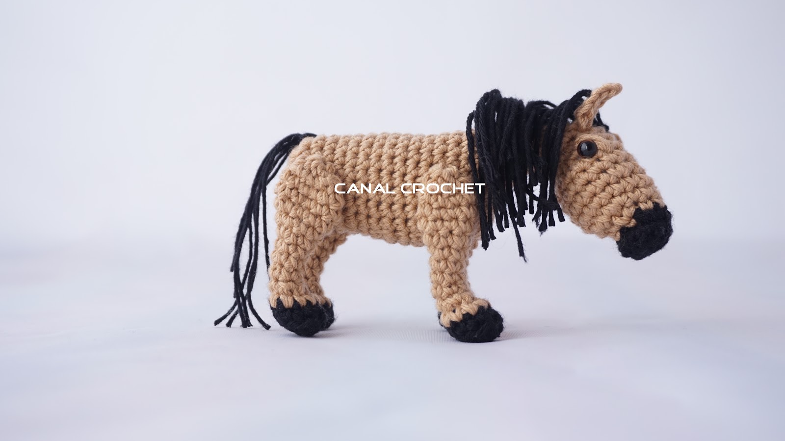 amigurumi caballito