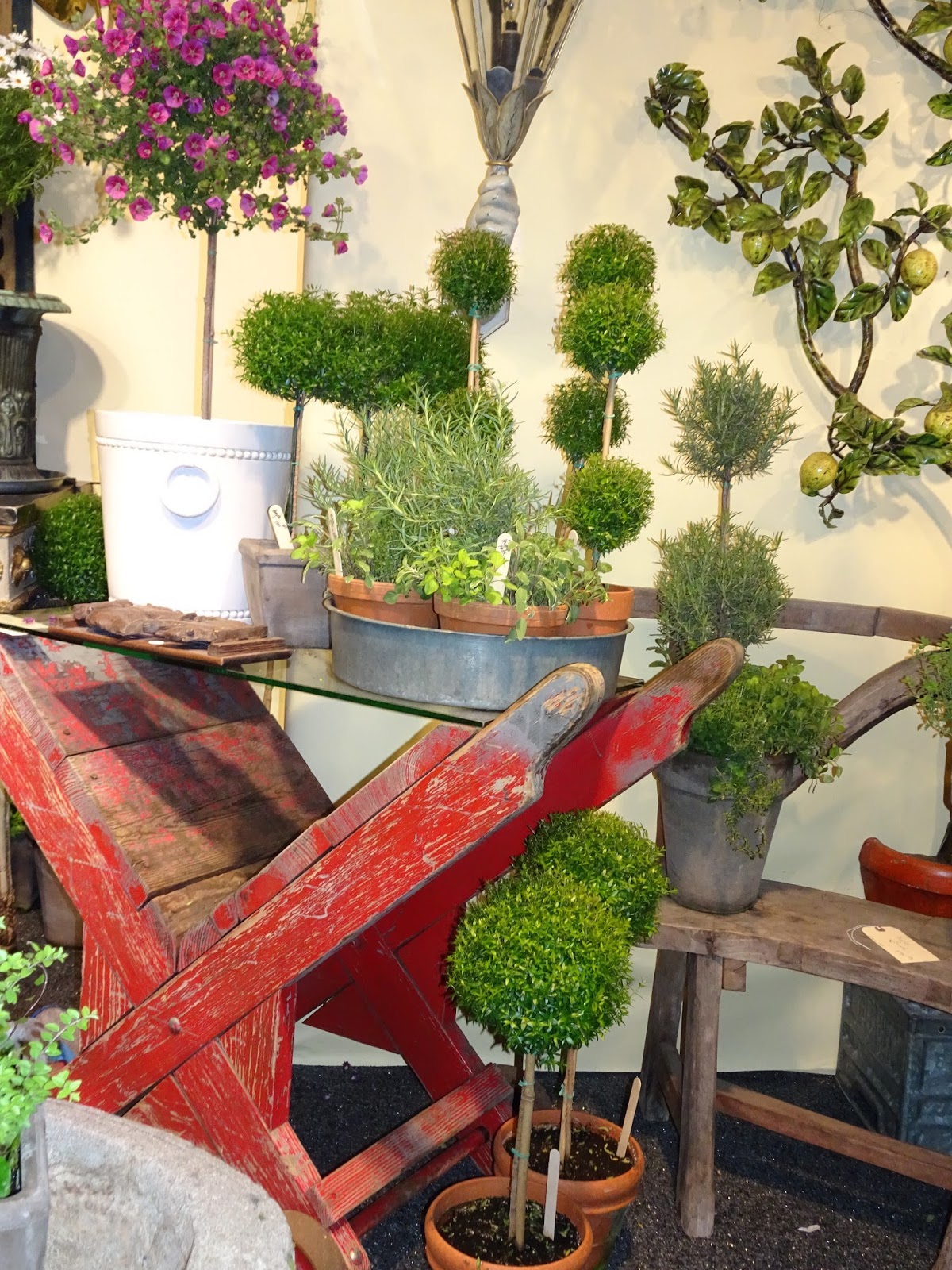 The French Tangerine antiques garden and design show 2016