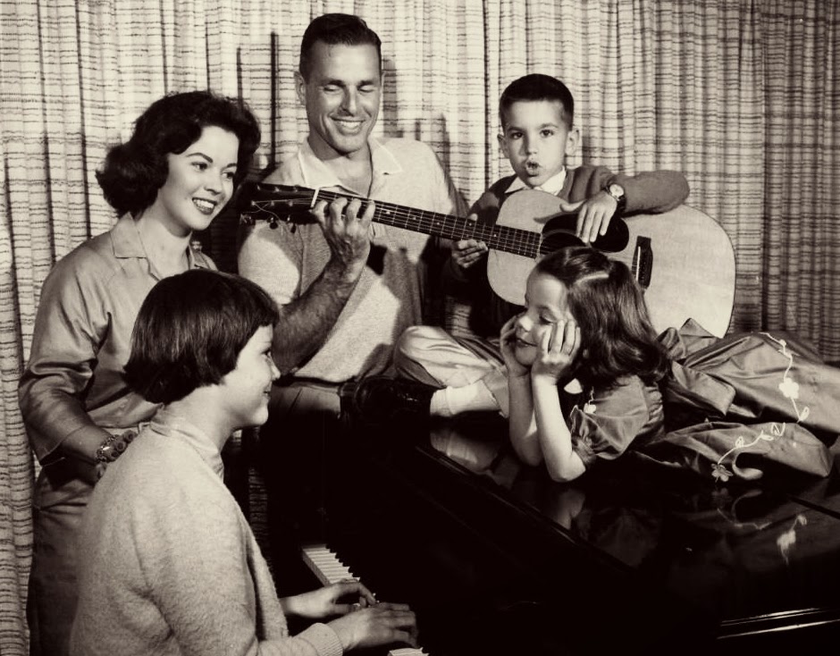 Message, shirley temple spank sorry Shirley temple spank