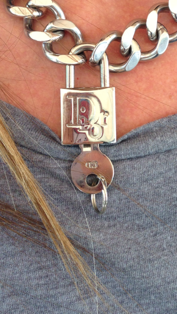 je ne sais quoi ckparis and vintage dior lock and key necklace