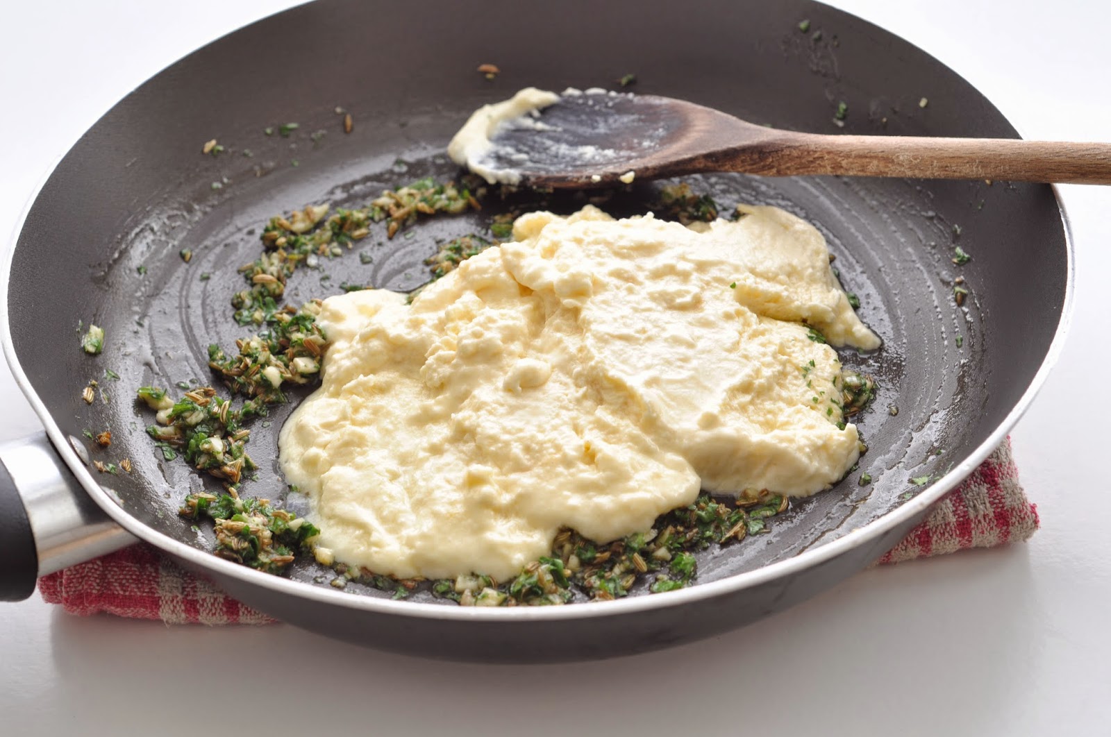 Simple Food How to make a White Wine Creamy Sauce Base