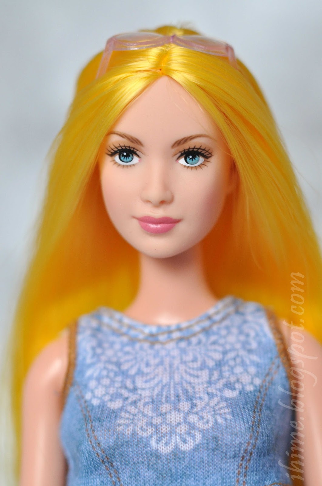 IHime's doll den Vitamin C Barbie